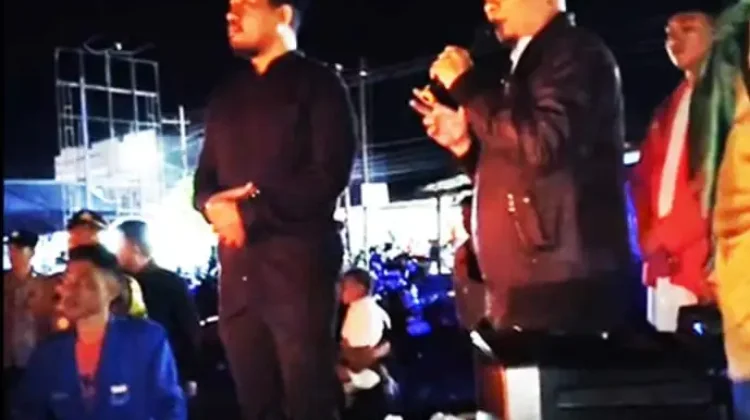 Ketua DPRD Touna Lepas Pawai Obor Sambut Ramadhan